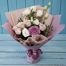 Букет цветов из:  Розы и Лизиантусы в Грязовце