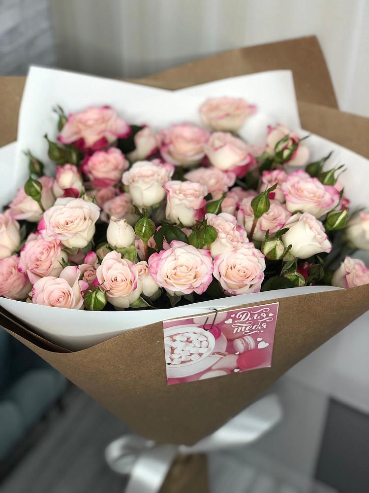 Букет цветов из: Розы в Грязовце