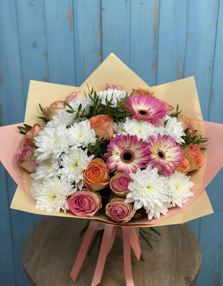 Букет цветов из: Розы, Герберы и Хризантемы в Грязовце