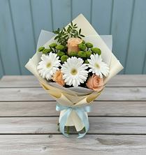 Букет цветов из:  Герберы, Розы и Хризантемы в Грязовце