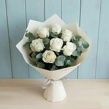 Букет Белые розы в Эвкалипте в Грязовце
